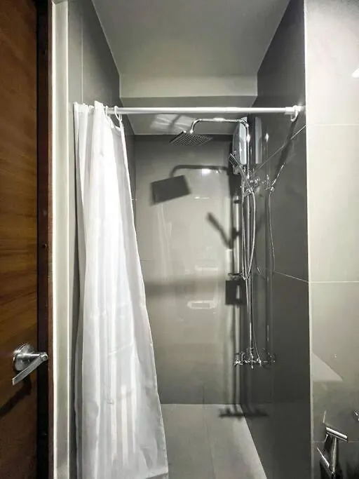 公寓 The Modern Flats At Air Residences With Wifi&City View 马尼拉 菲律宾