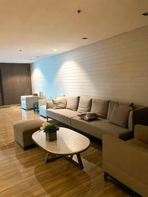 Apartment The Modern Flats At Air Residences With Wifi&City View Manila